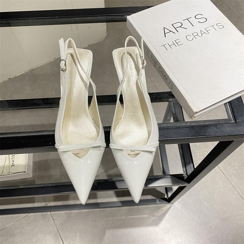 Остроносые туфли на высоком каблуке, нишевый темперамент, женские туфли-лодочки 2025 года, из лакированной кожи, с бантом, милые, на тонком среднем каблуке, с закрытым носком, сандалии