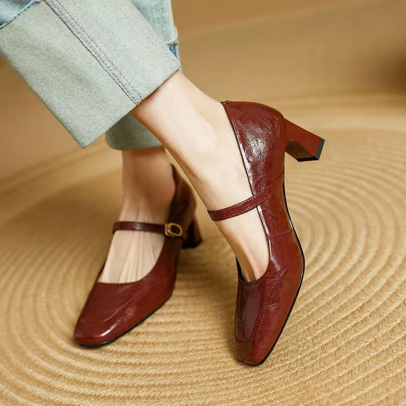 Французские туфли женские весна и осень 2025 года с неглубоким носом, квадратным носком, средним каблуком, толстым каблуком, высокими каблуками, кожаные туфли Мэри Джейн бордового цвета для женщин