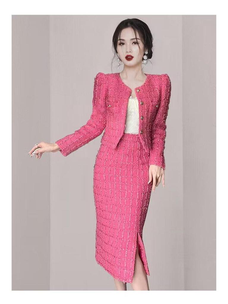 Осенне-зимний двухпредметный комплект: юбка и топ цвета 'розовый красный'