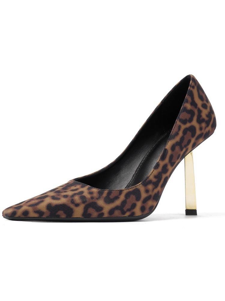 2024 новые черные лакированные туфли из треугольной золотой лакированной кожи с золотистым каблуком, женские туфли на плоской подошве с тонким острым каблуком, универсальные туфли на высоком каблуке