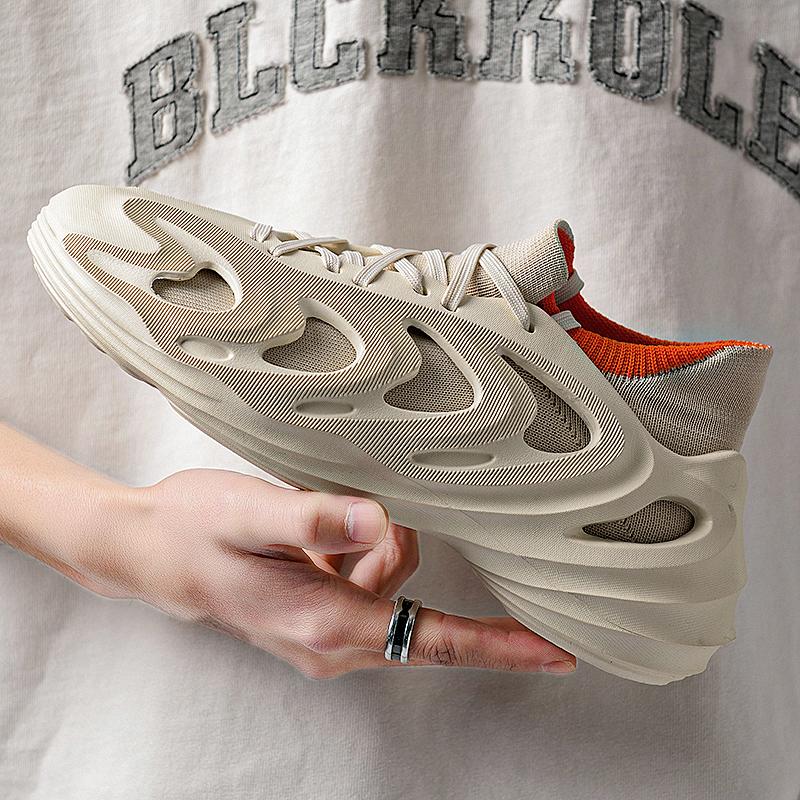 Модные и универсальные кроссовки: Повседневная спортивная обувь с мягкой подошвой