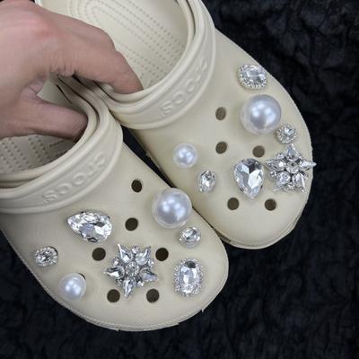 Искрящиеся звездные небеса, аксессуары для обуви Cave, декоративная пряжка для обуви Flower, пряжка для обуви 2025 года, роскошь, аксессуары из сплава, жемчужный цветок