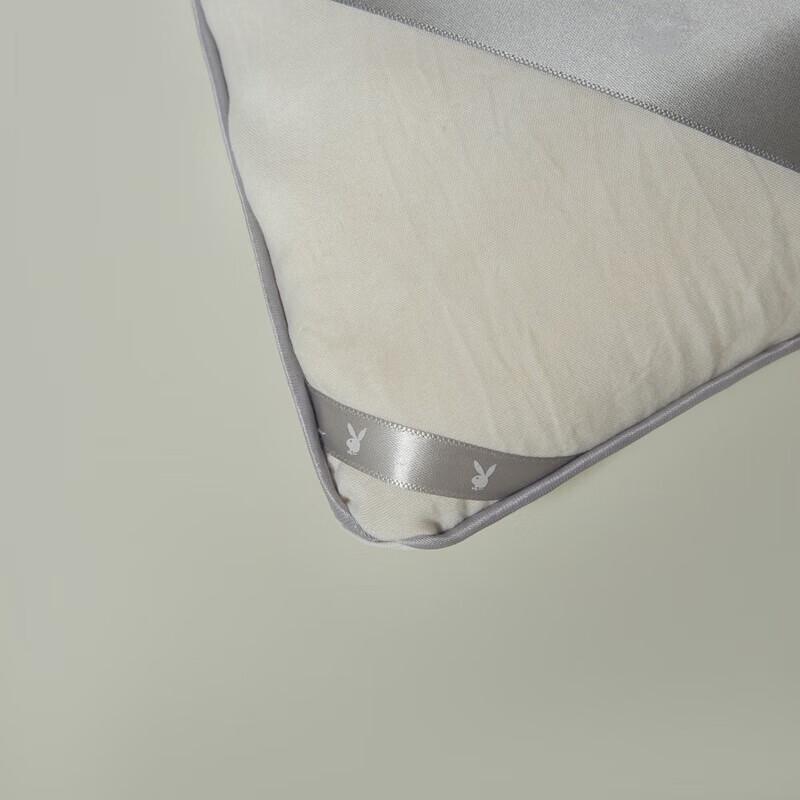 Playboy All-Season Washed Cotton Quilt