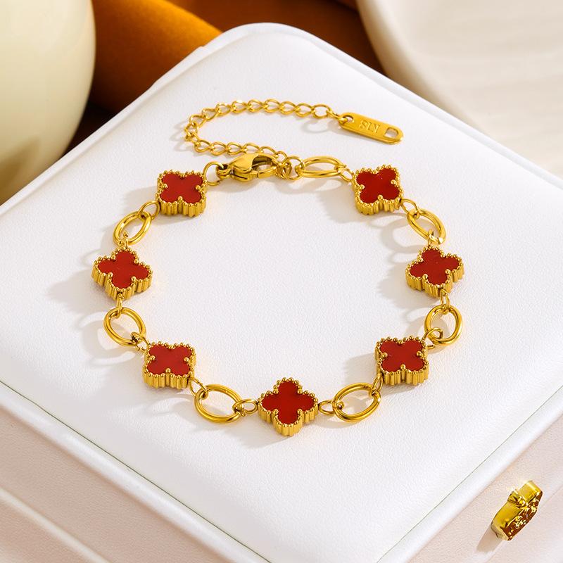 18K Titanium Steel Four-leaf Clover Bracelet Korean Version of Bohemian Temperament Titanium Steel, Vacuum Plating Does Not Fade Hand Jewelry
