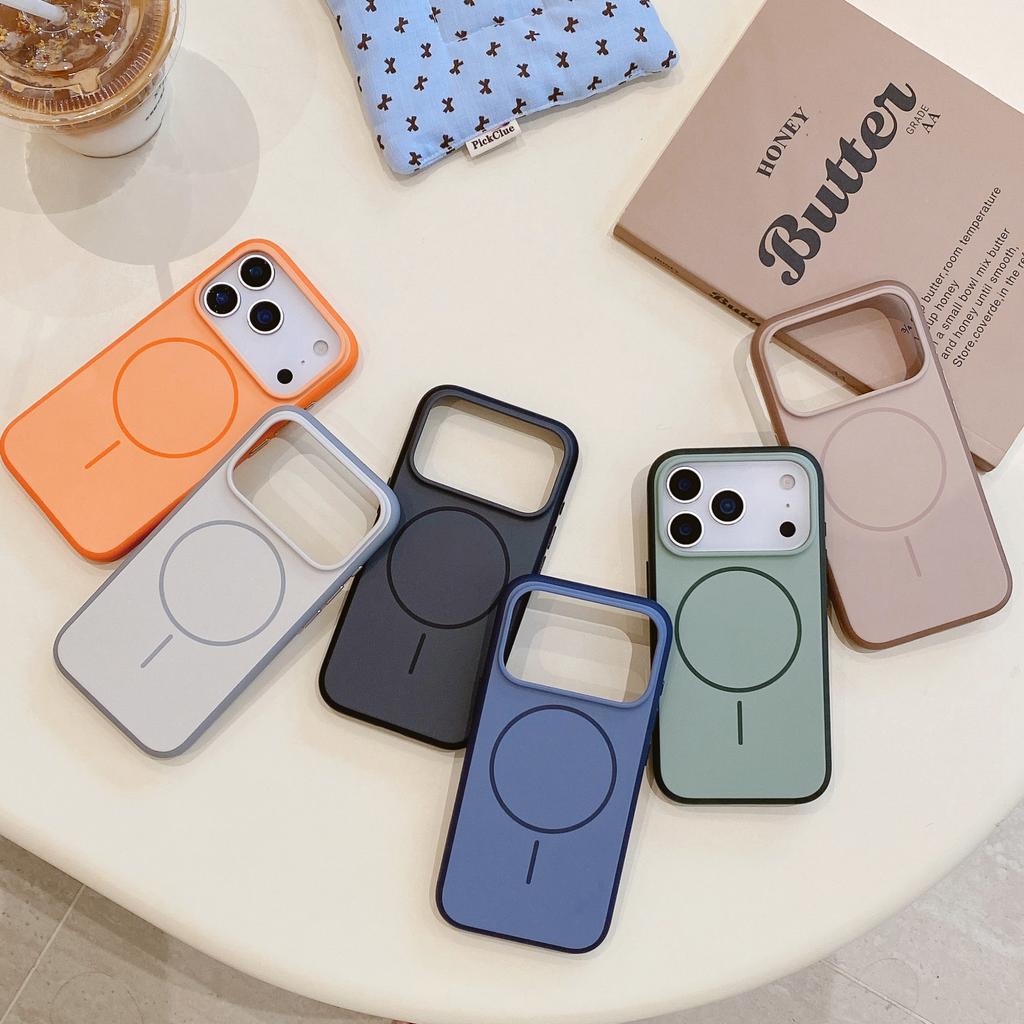 With AI Camera Capature Shutter Button Two-Tone Phone Case For iPhone 17 Pro Max 16 Liquid Silicone Cover Magnetic For Magsafe