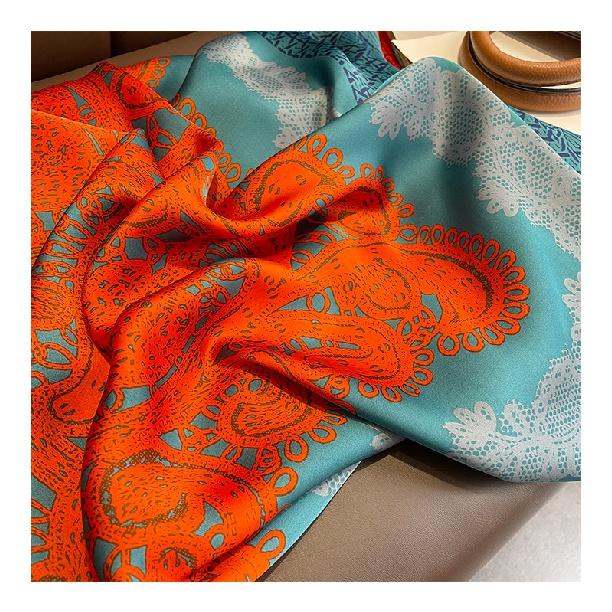 Шелковый шарф Атласный платок средней площади для женщин