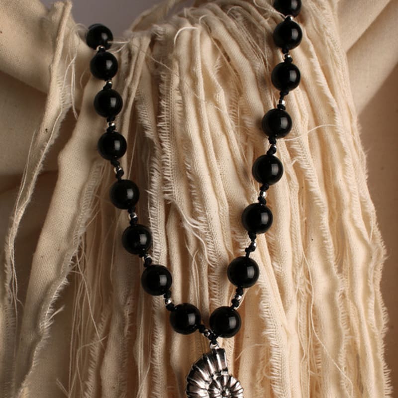Rubati Necklace_Black Onyx Ammonite