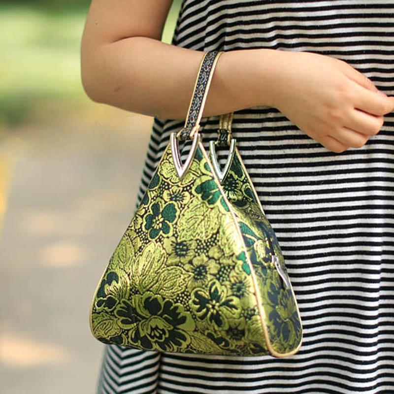 Flowers Embroidery Handbags Women Small Bag Shopper Purse Handbag Triangle Bag Mother Day Clutch Handy Bags One Handle Bags Mini