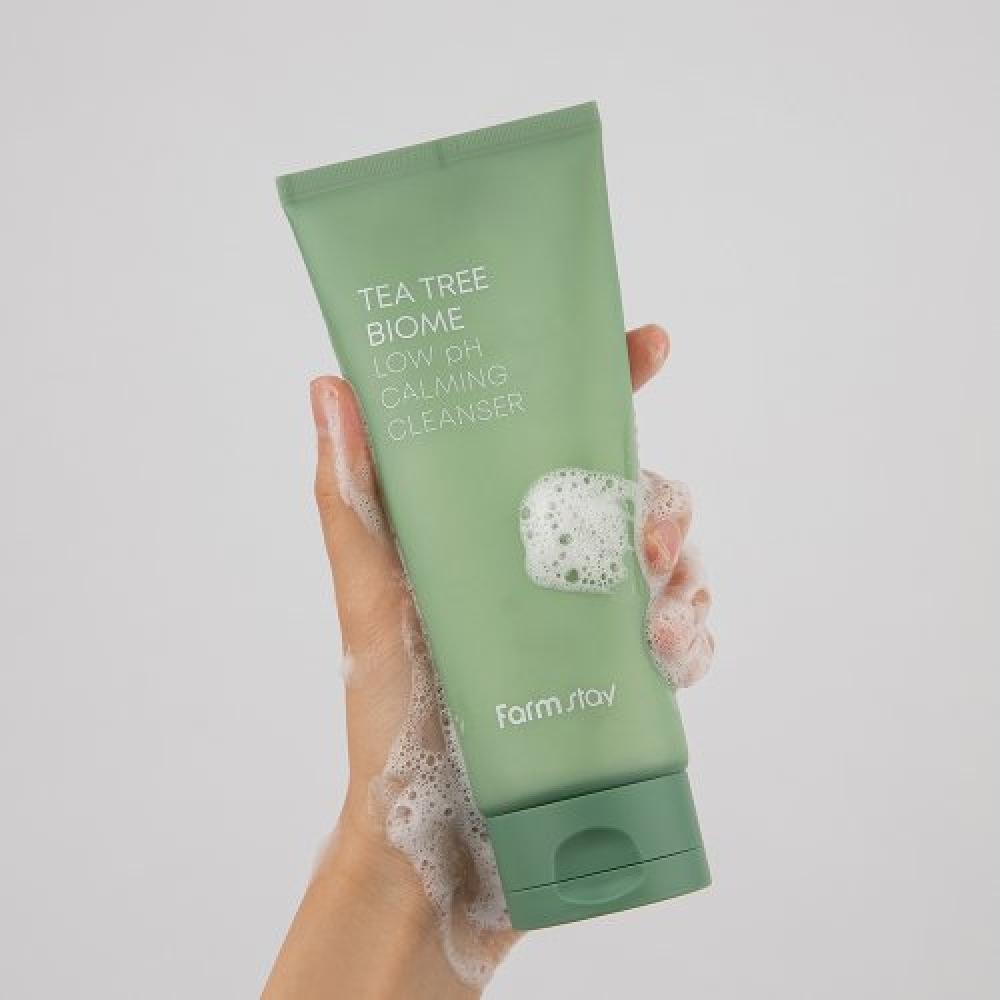 Farmstay Tea Tree Biome Успокаивающее очищающее средство с низким pH 180 мл