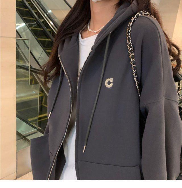 Korean Oversize Hooded Sweatshirt: Long-Sleeved, Loose Fit for Women - Perfect for Spring, Autumn, and Winter. Trendy Japanese Student Style.