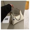 2023 New Korean Style Fashion Small Batch Design Women's Bag Simple Commuter Chain Hand-held Trendy Versatile Single Shoulder Bag