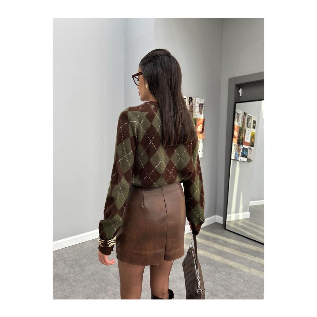 Square Pattern Sweater