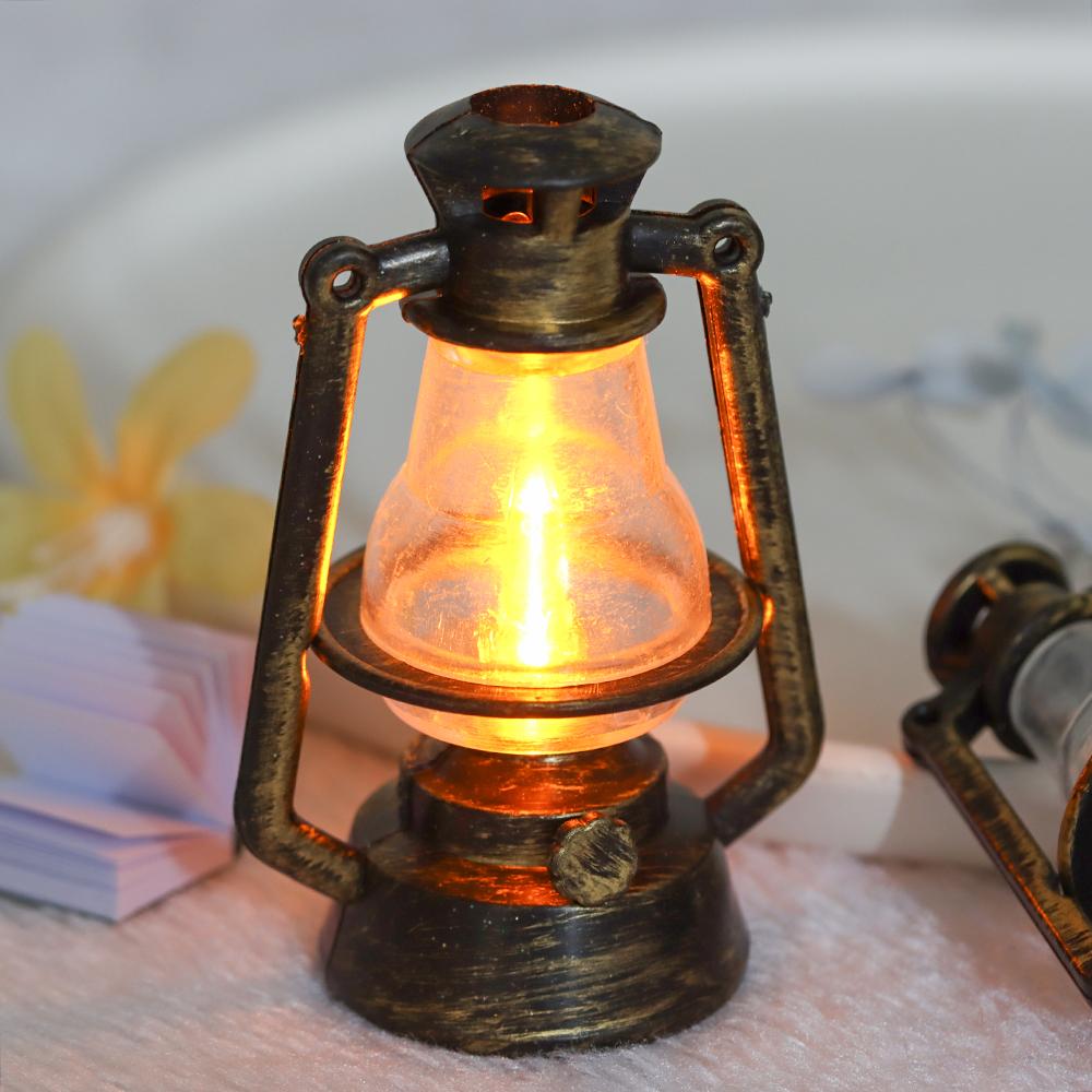 1:12 1:6 Retro Style Scale Miniature Oil Lamp Dollhouse Accessories Mini Lantern Micro Landscape Decor Scene Ornaments