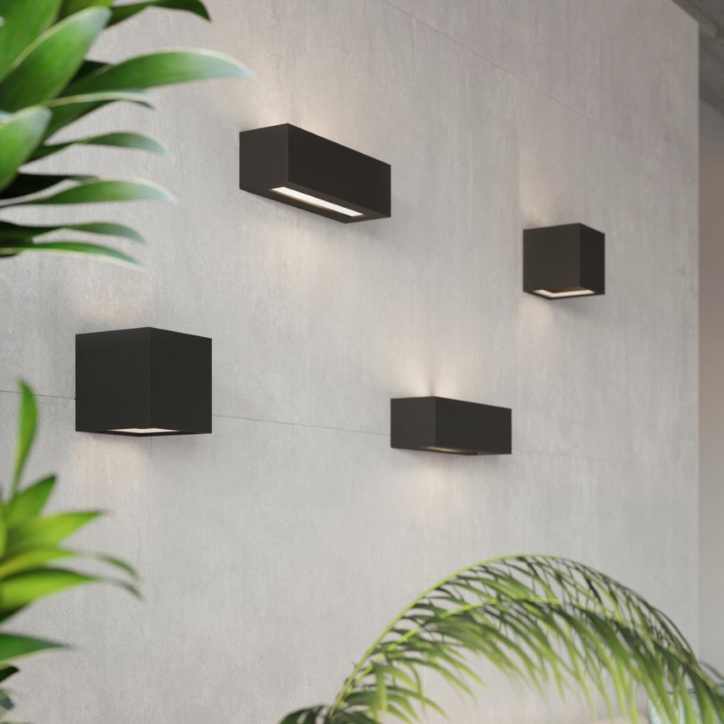 Vega ceramic wall lamp black