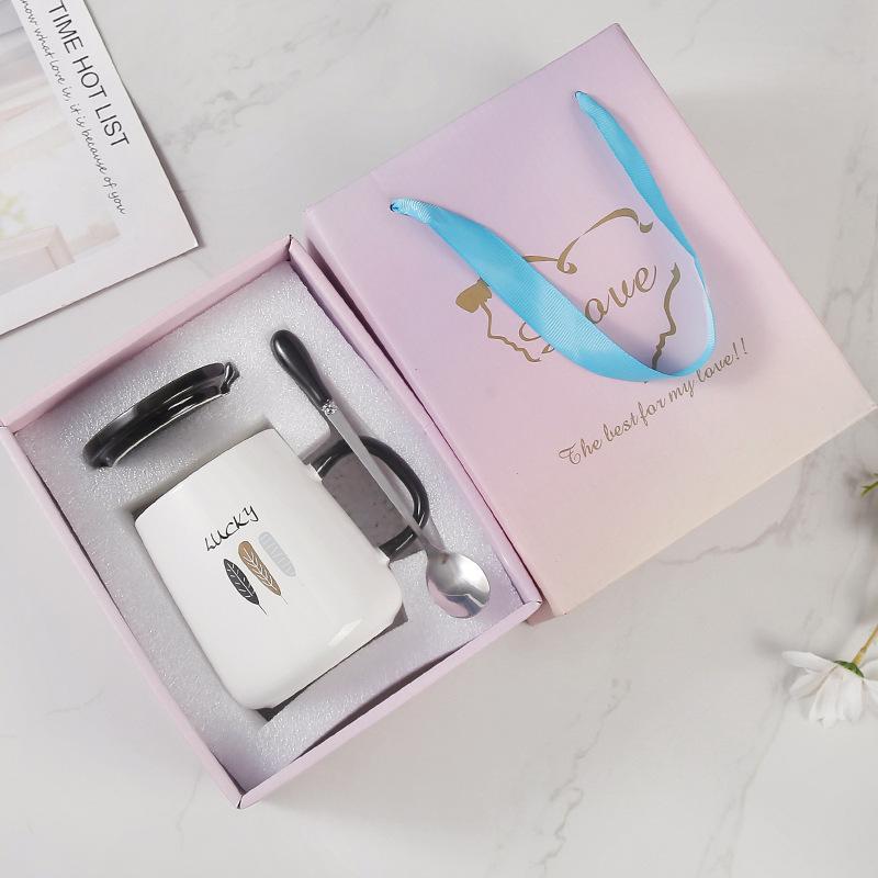 Кружка в скандинавском стиле с крышкой и ложкой, парная керамическая чашка, женская, креативная, для дома, офиса, для завтрака, кофе, воды, мужская