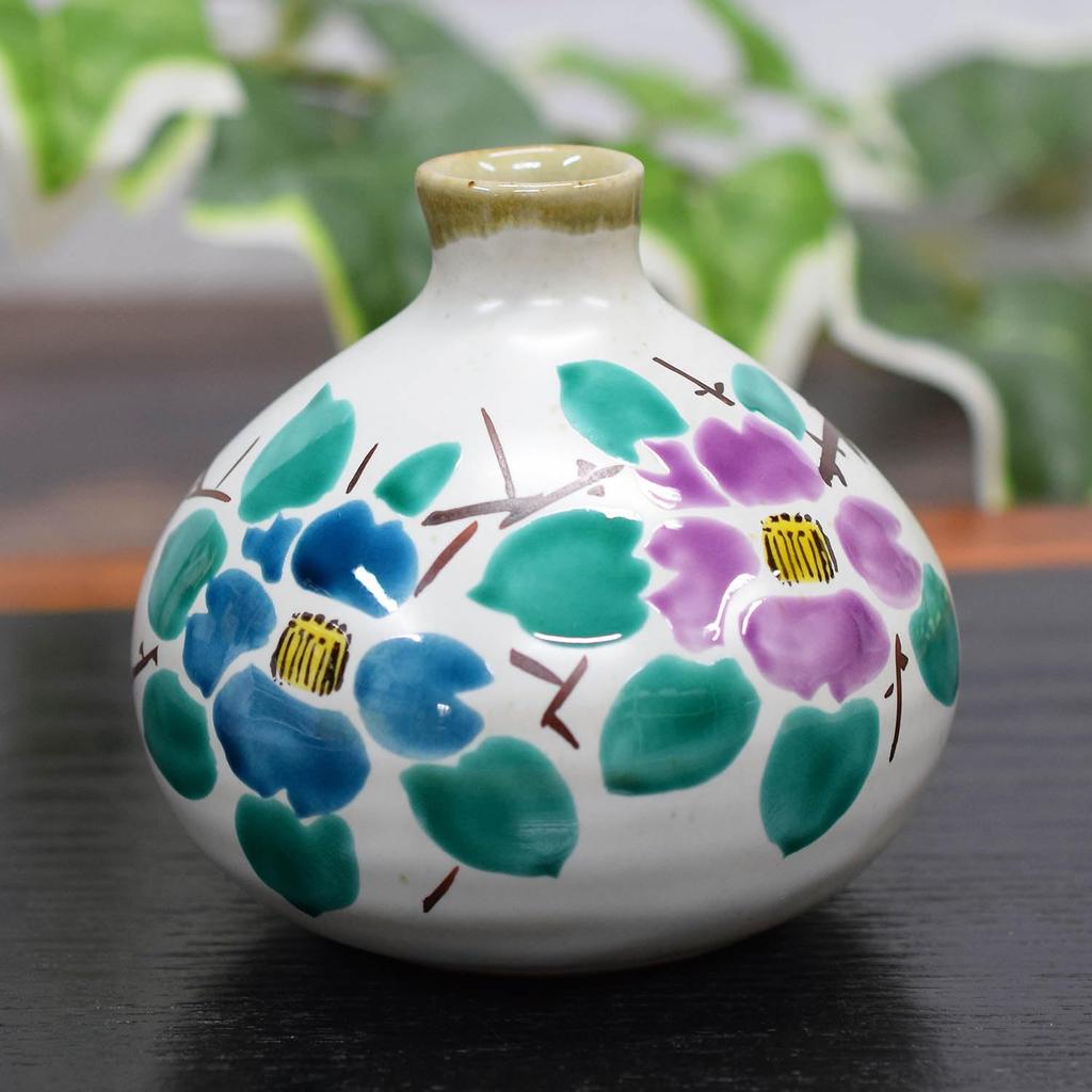 Waza no Kura Stylish Single Flower Kutani Ware Ceramic Flower Camellia Brand Small Decorative Made in Perfect for and 88th Birthday Gifts Vase, Vase,