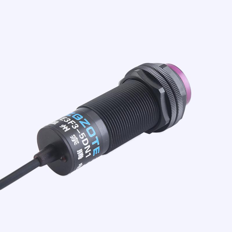 Фотоэлектрический выключатель Zongteng E3F3-5DN1-5L, ИК, NPN, 6-36В, Трехпроводной, Нормально открытый