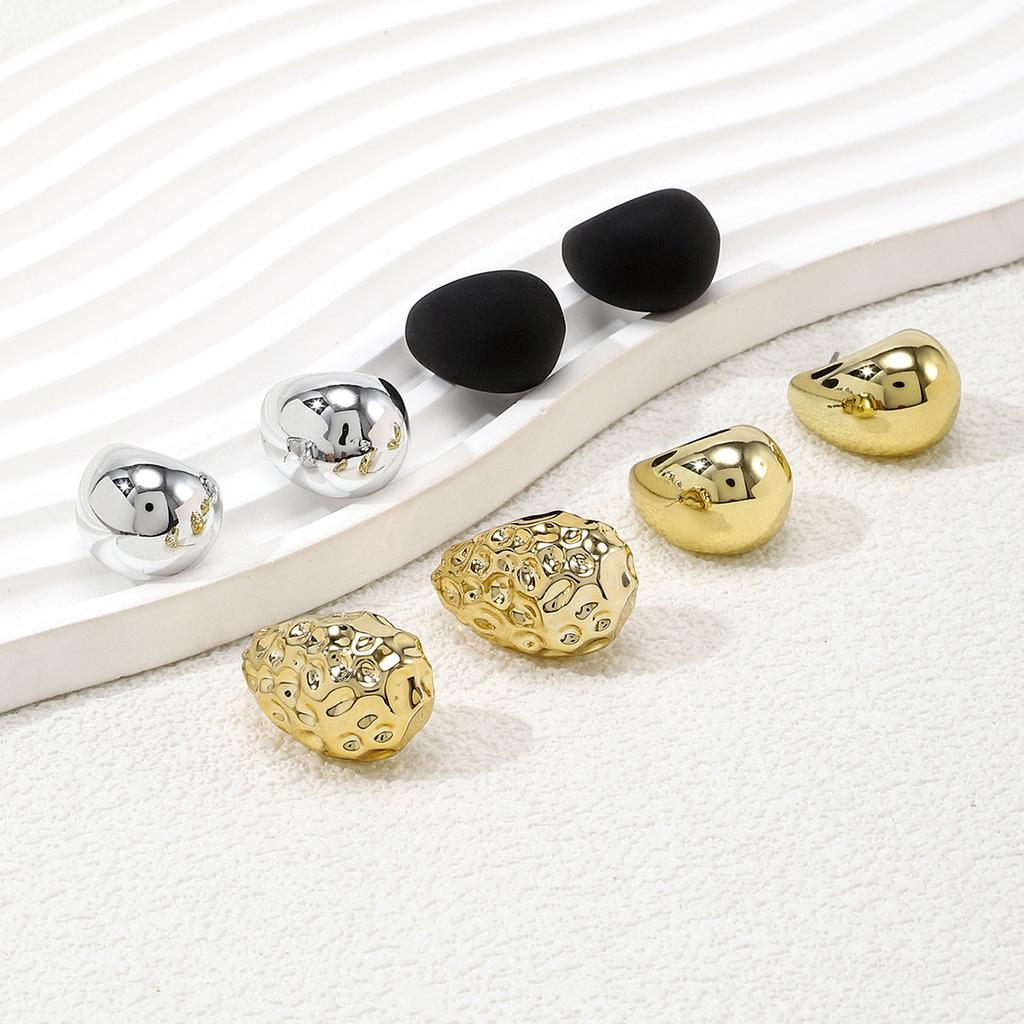 Vintage Glossy Thick Metal Water Drop Stud Earrings Fashion Creative Pleated Tear Drop Earrings Women's Elegant Party Jewelry