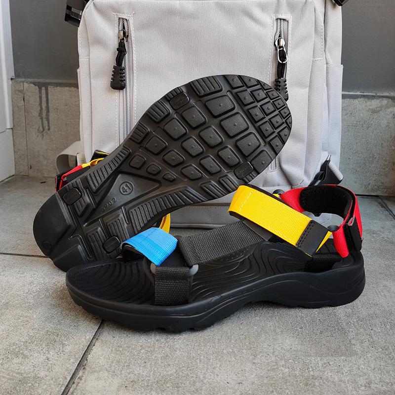 Мужские летние сандалии Удобные дышащие пляжные туфли для активного отдыха