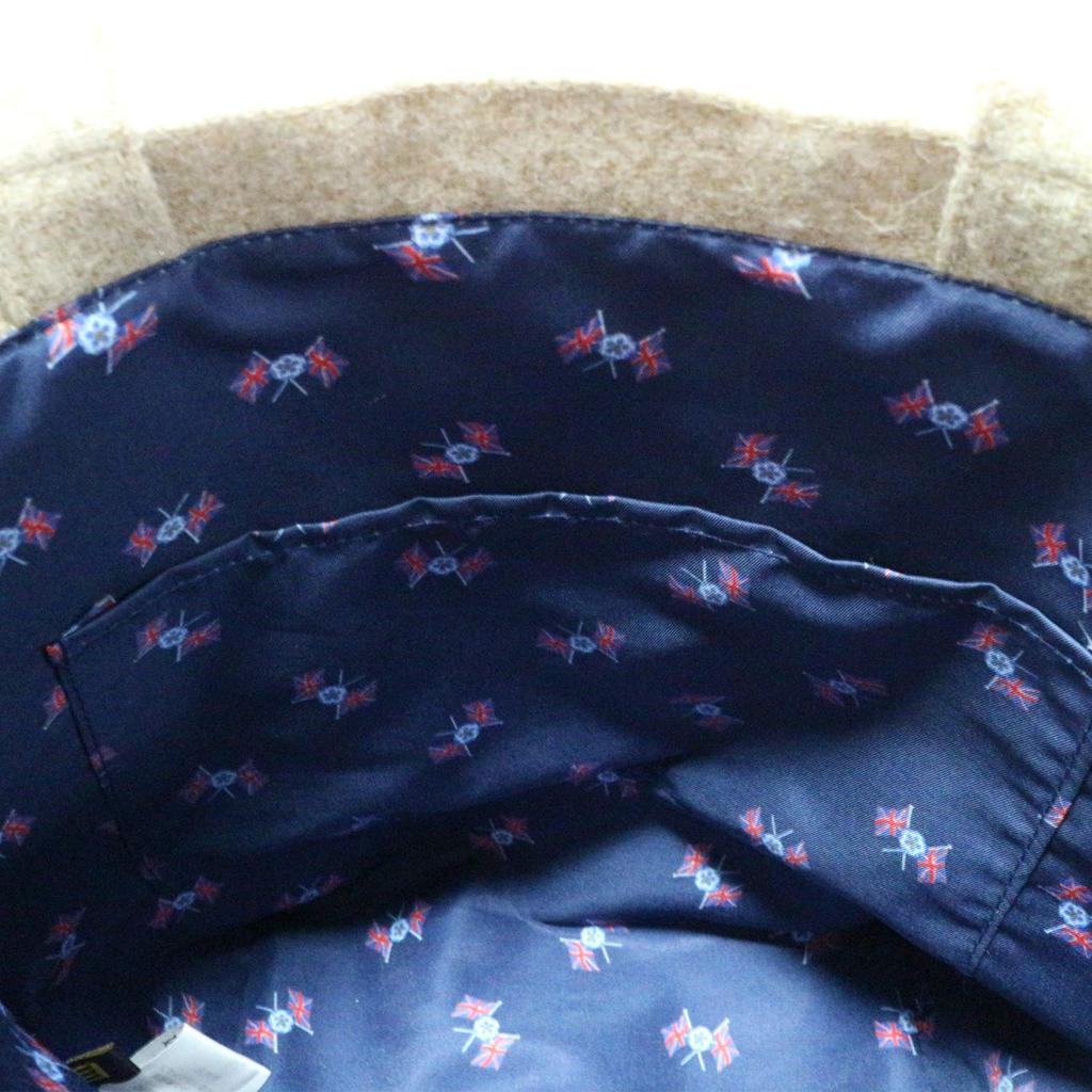 Marushin Tote Bag Disney Minnie H35 X W32 X D8cm Big Cute Ribbon UK MOON Company Wool Fabric 2335021300 (excluding Handle)