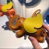 Брелок из искусственной кожи с летающими крыльями, брелок с изображением животного, подвеска в виде сумки из искусственной кожи, автомобильный аксессуар