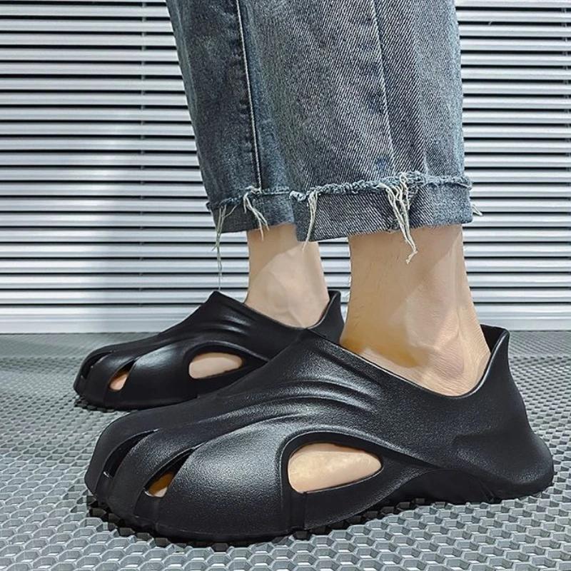 Fashion Beach Man Sandals with Platform Hole Japanese Casual Luxury Designer Barefoot New Arrival Stylish Eva 39 Descount H Shoes Men