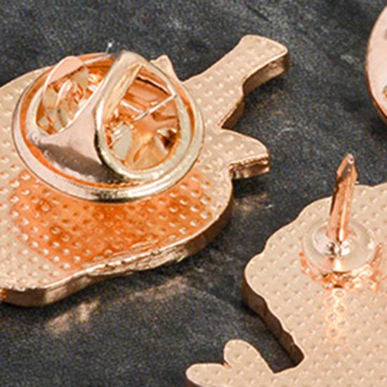 Брошь, булавка, мультяшная эмаль, красочные декоративные геометрические значки с воротником в виде клубники и лацканами для мужчин и женщин