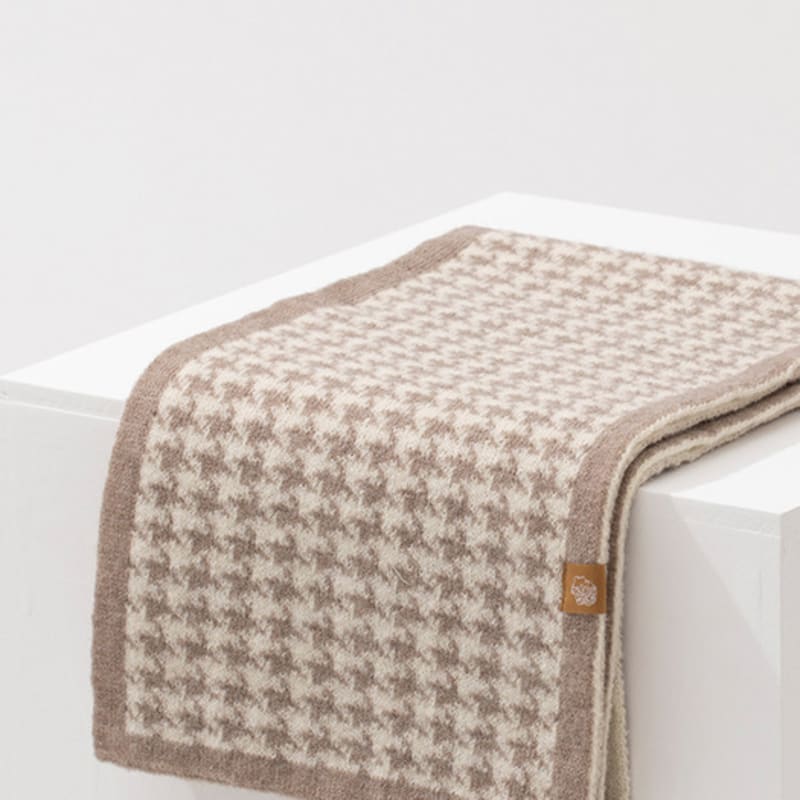RECLOW RECLOW Two-Way Houndstooth Muffler Beige
