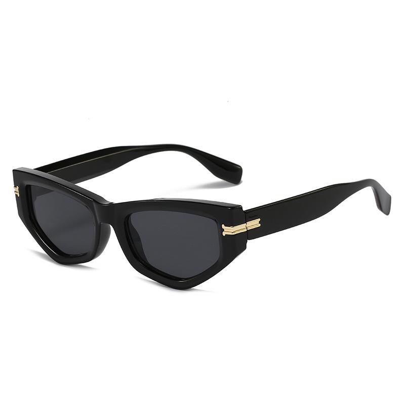 European And American New Cat'S Eye Triangle Internet Celebrity Sunglasses Women'S Versatile Personality Fashion Street Sunglasses