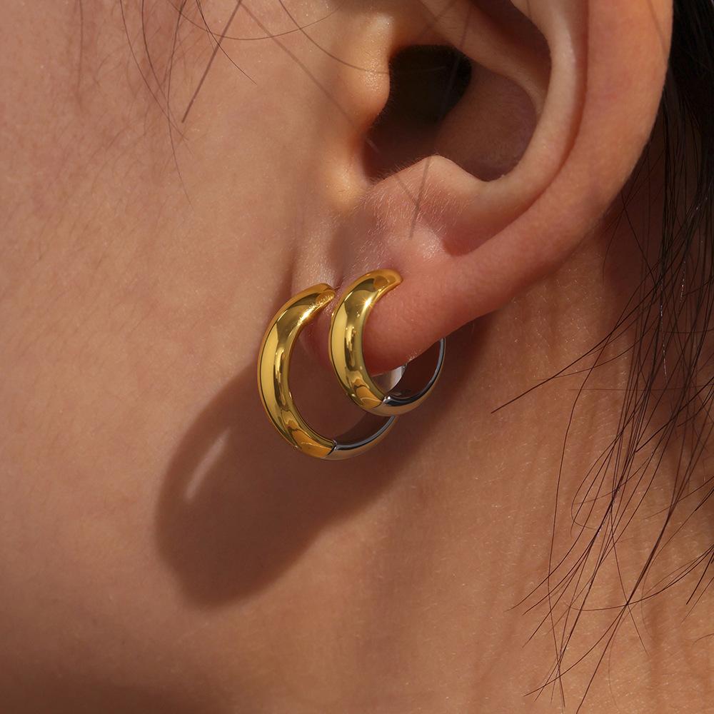 Новые серьги из нержавеющей стали China-Chic с текстурой высокой полировки Серьги Ins Нишевый дизайн Серьги с покрытием 18 каратным золотом