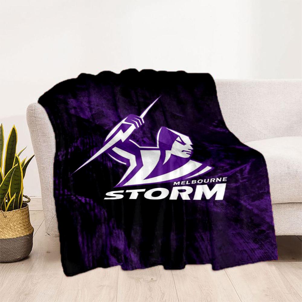 Melbourne Storm Team Logo blankets Suitable for sofas, travel, living rooms also a good gift for friends and family Suitable for all seasons.