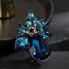 Fashionable Crystal Brooch, High-end Women's Exquisite Floral Brooch, Luxurious and Elegant Brooch