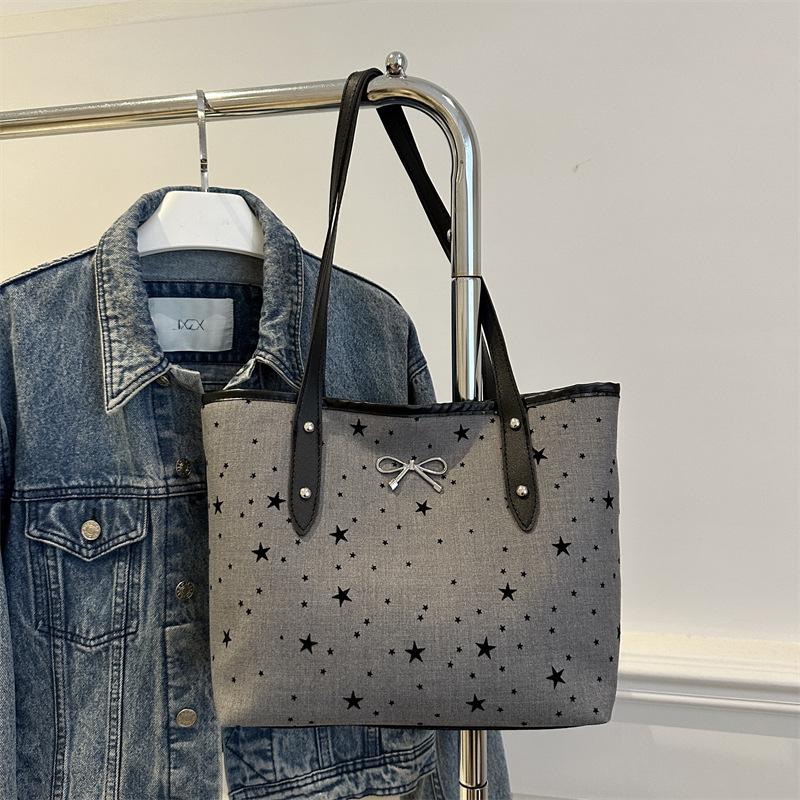 Large Capacity New Casual and Beautiful Popular Bag Female Shoulder College Student Commuting Tote Bag