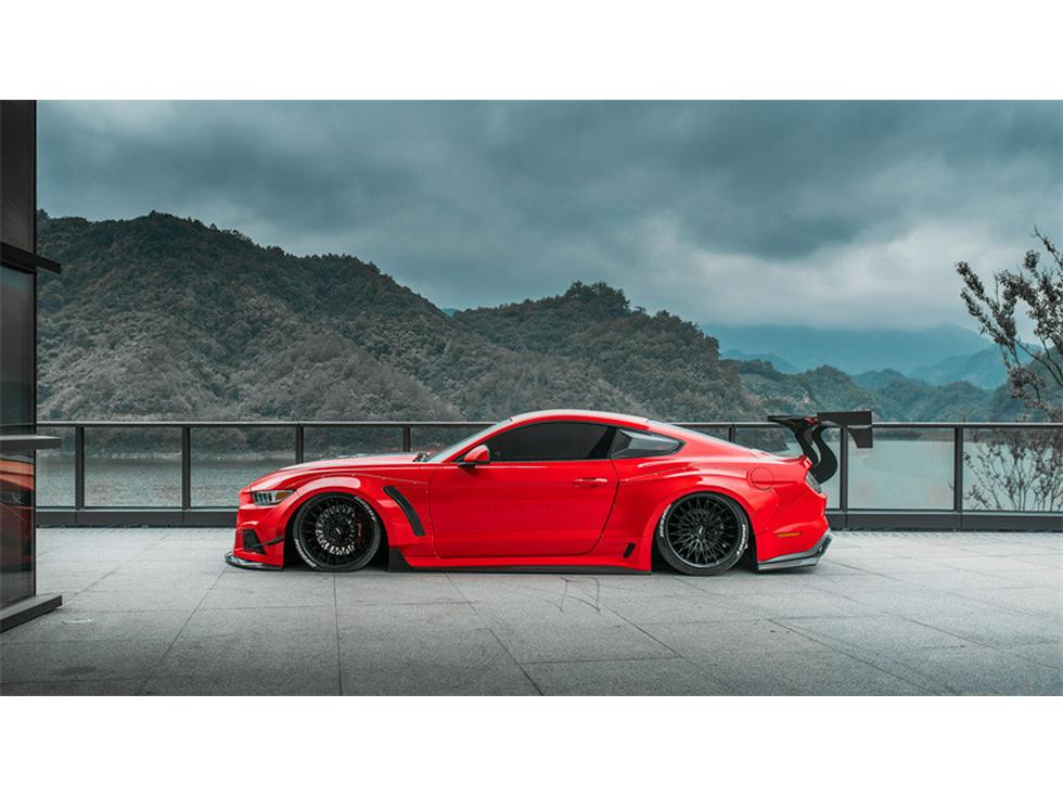 Carbon Fiber Rear Wing Spoiler for 2015-2023 Ford Mustang - High-Rise Design