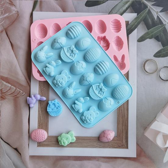 18 Cavity Cake Mold Non-stick Reusable Flexible Silicone Happy Easter Egg Rabbit Chocolate Baking Mould for Bakery