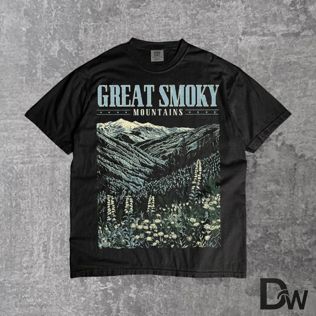 Great Smoky Mountains Wildflower Comfort Colors T-Shirt | Retro Tennessee National Park Nature Tee