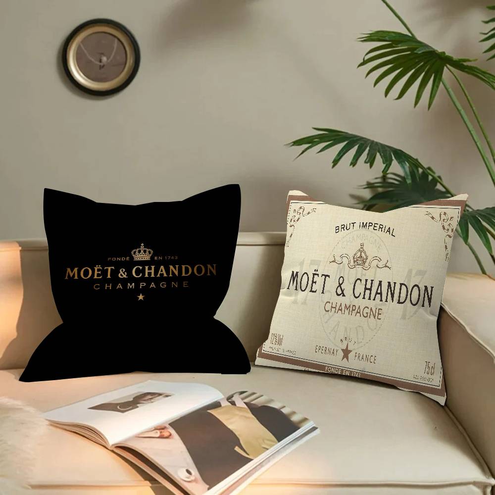 Бренд M-Moet C-Chandon Подушка Аниме Подушка Подушка для изголовья диван-кровати Наволочка Чехол для подушки 45x45 см Мода