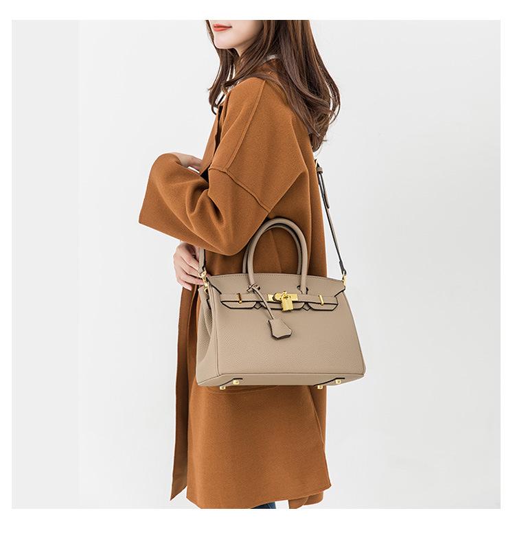 Модная женская сумка платинового цвета 2023 года с узорами личи и крокодиловой кожи