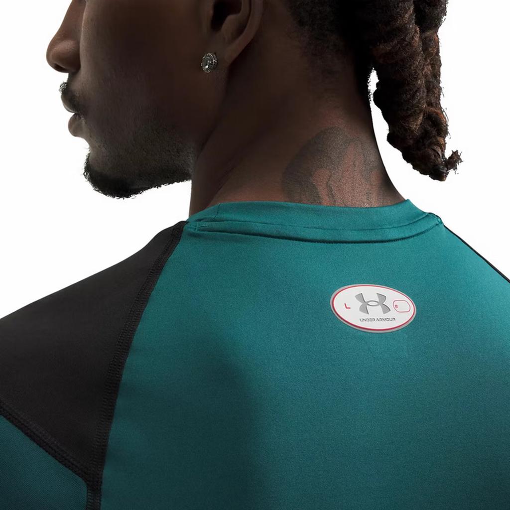 Under Armour Мужская футболка с коротким рукавом и круглым вырезом 6015379-338