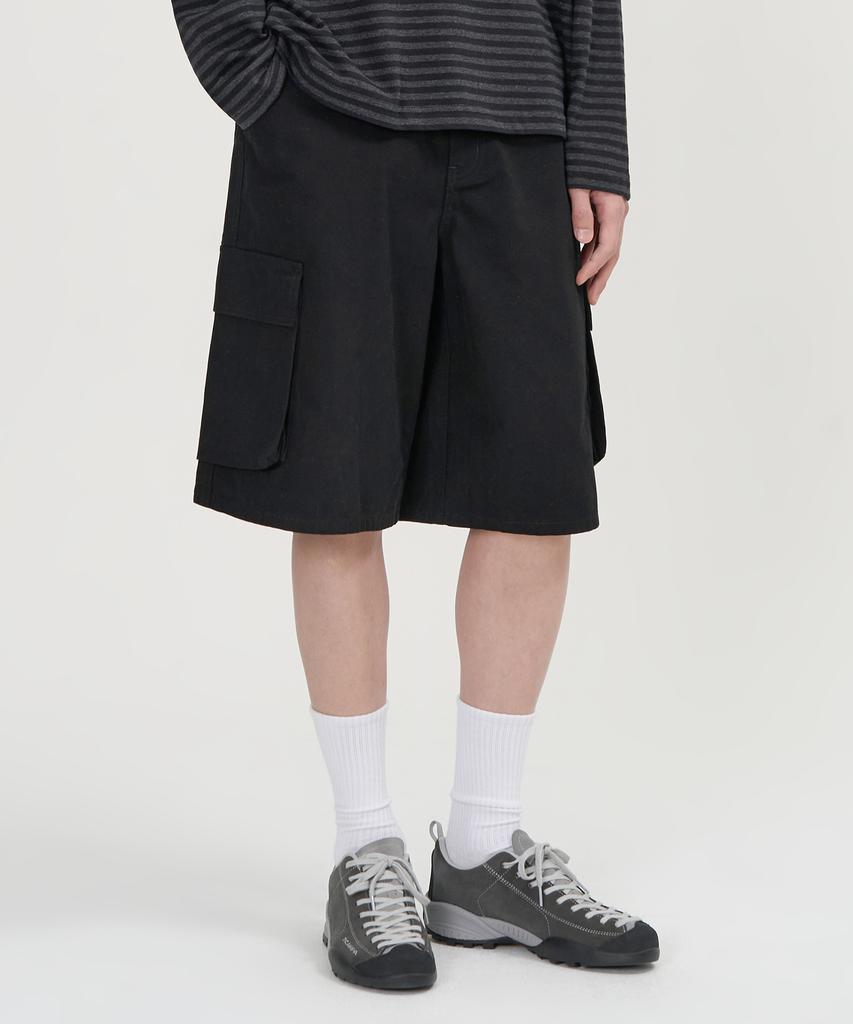 TOFFEE Cotton Cargo Half Pants (Black)