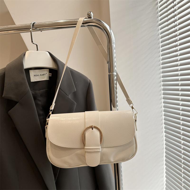 Korean version of retro simple small bag women's 2025 spring new trendy fashion messenger bag texture foreign style underarm small square bag