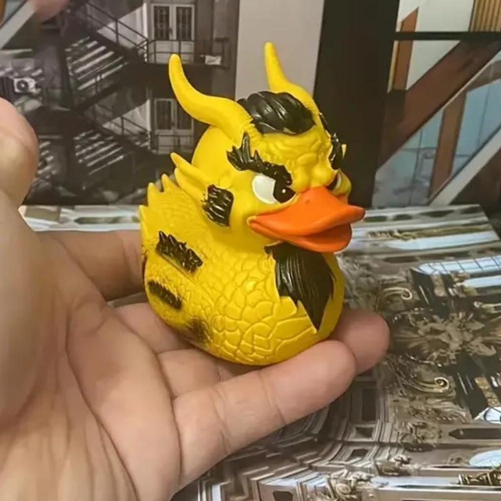 1pc Gothic Punk Rock Theme Duck Shaped Figurine, Handmade Lightweight Resin Car Ornament, Gift for Home Room Decor - Style 1