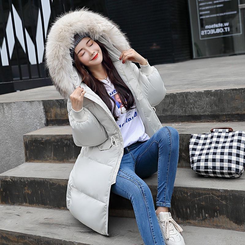 New down cotton-padded clothes for women's medium and long bread clothes, large fur collar cotton-padded jackets, thickened cotton-padded jackets.