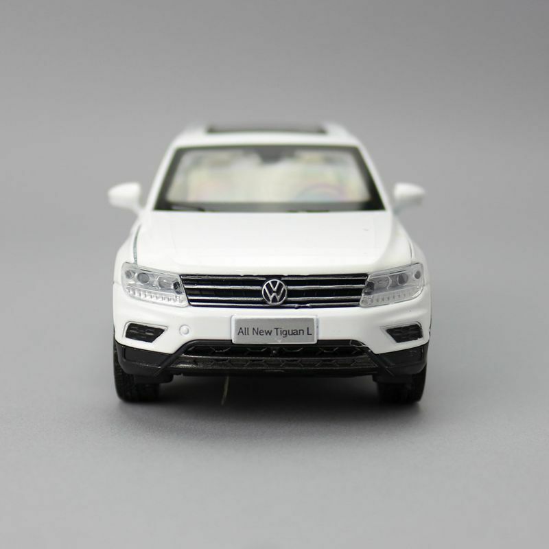 Масштаб 1/32 Tiguan L, литая под давлением модель автомобиля из сплава, модель игрушечного автомобиля со звуком и светом, детская игрушка-автомобиль с откидной спинкой, выставки коллекций праздничных подарков