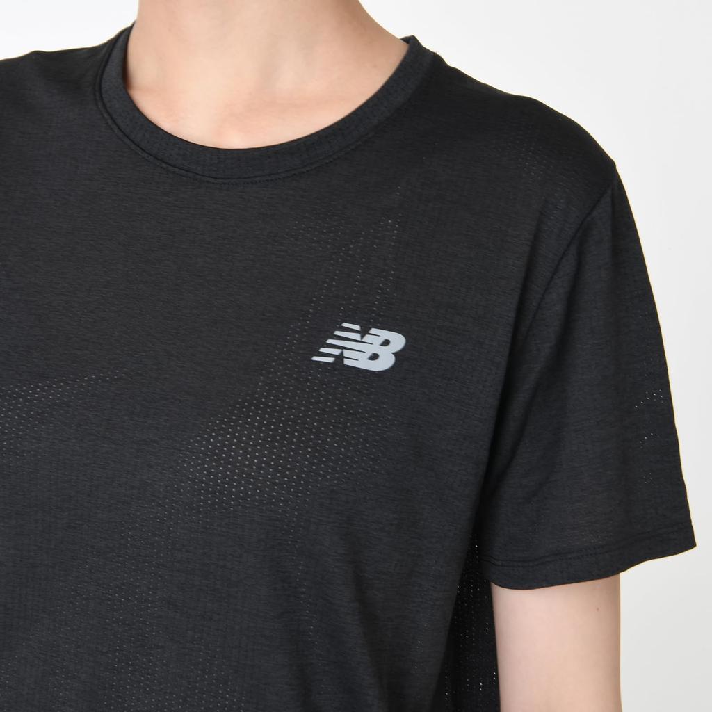 New Balance Женская футболка с коротким рукавом Dry Athletics BKH (WT41253) Быстросохнущие (Черный вереск)