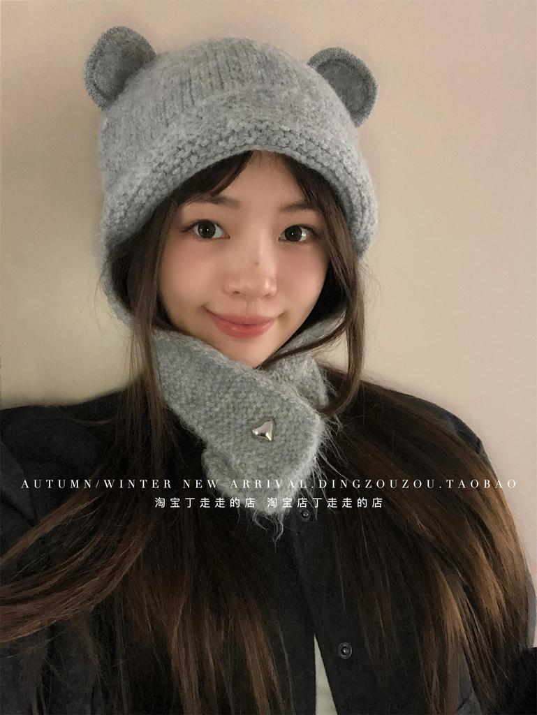 Bear wool hat female cute face small wool knitted hat warm ear protection Lei Feng hat wholesale