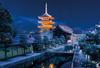 В Beverly Пазл Зимний пейзаж храма Тодзи [Сделано в Японии] Пазл на 1000 деталей, (49x72см) 1000-130