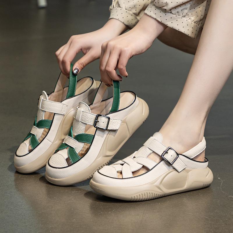 New Women's Sandals Thick-soled Casual Versatile Breathable and Openwork Shoes