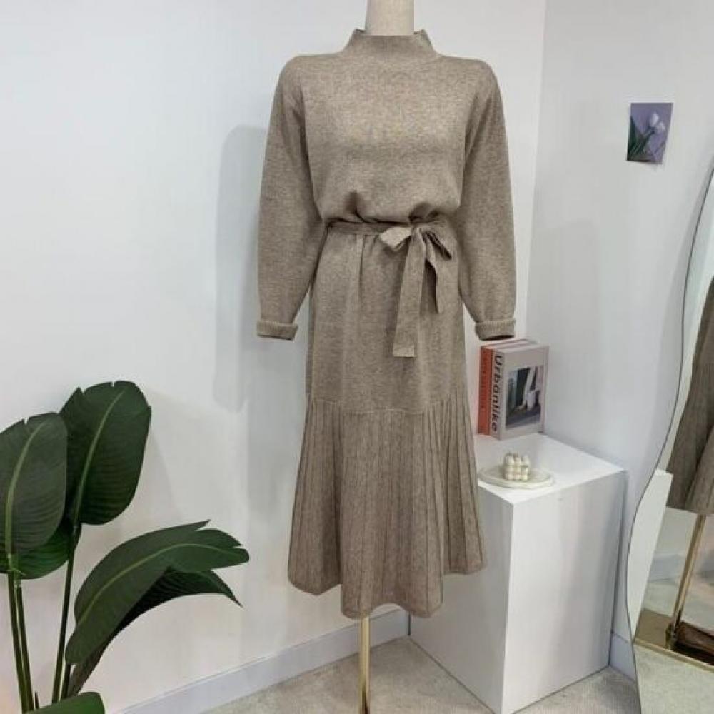 C S In The Room pleatS waiSt Tie High neCk Knit Flare Long dreSS 2Color C