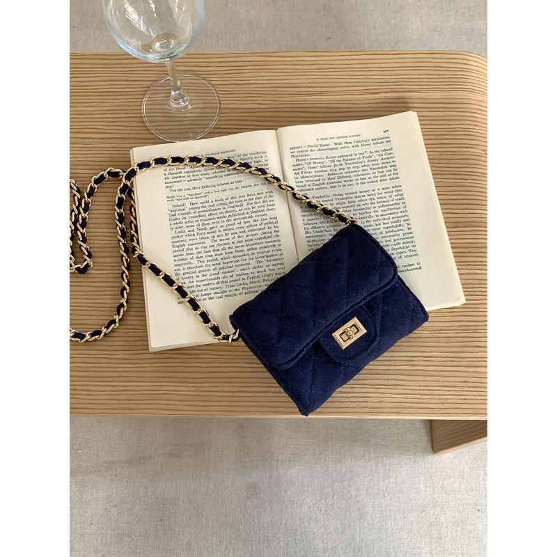 Autumn and Winter Mini Chain Bag Women's Suede New Small Square Bag Diamond Grid Retro Clamshell Messenger Bag